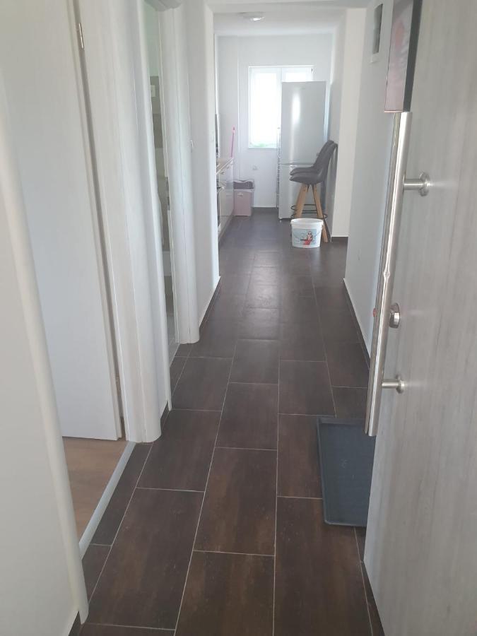 Muring Apartments Tribalj المظهر الخارجي الصورة